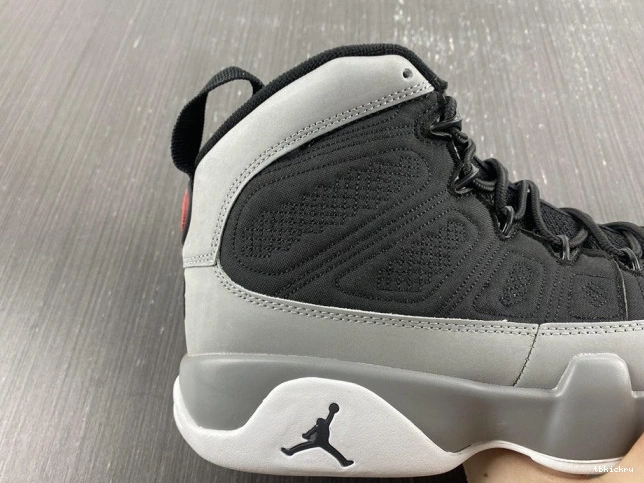 Reps TBK Grey Particle CT8019-060 Jordan 9 Retro 0824